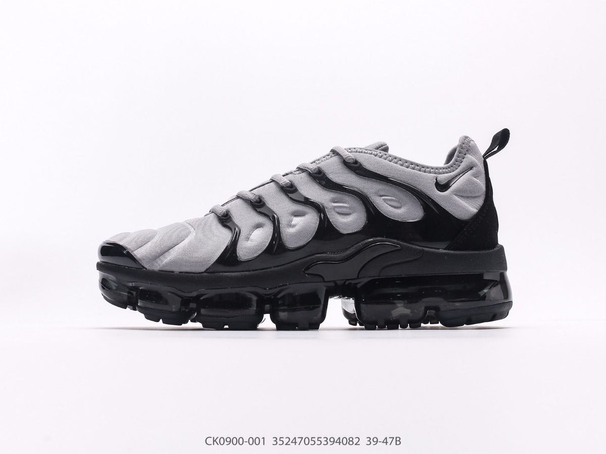 Nike tn Grey