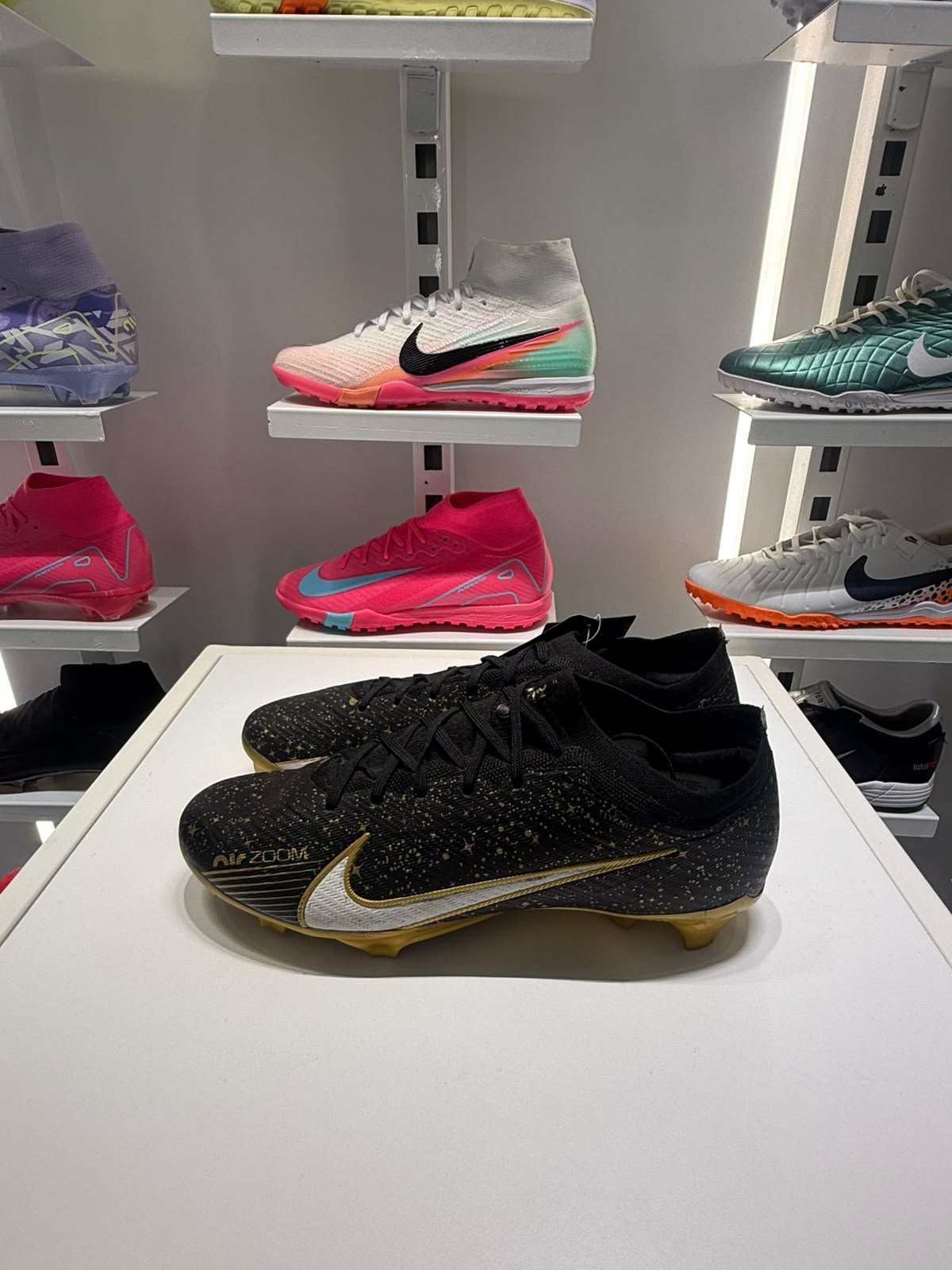 Nike Black Mercurial Vapor LP