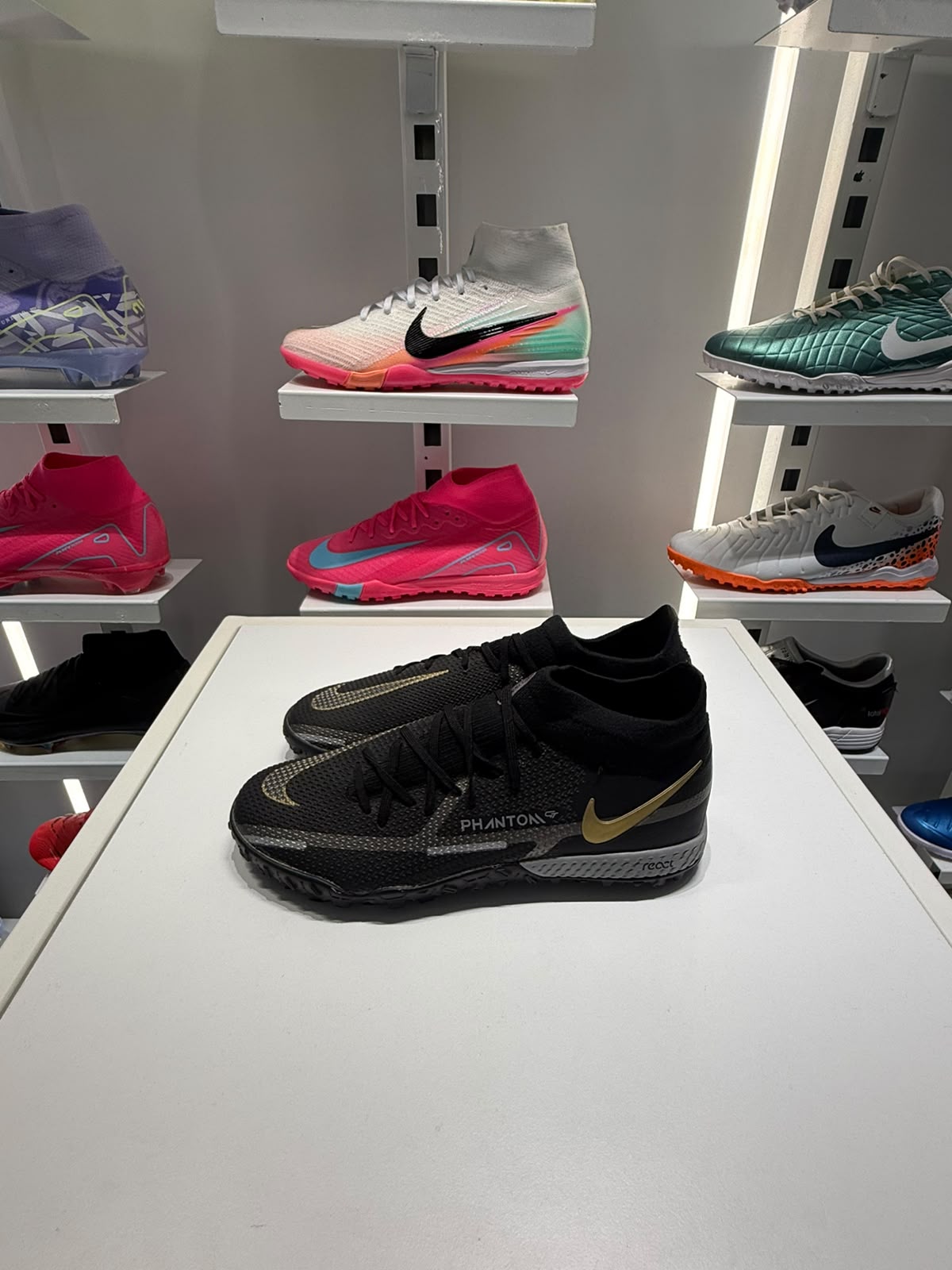 NIke Black Phantom LP